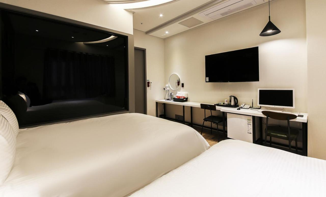 If Business Hotel Changwon Exterior photo